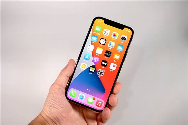 城中苹果手机维修分享iOS 14.2修订版已到，专属iPhone 12系列 